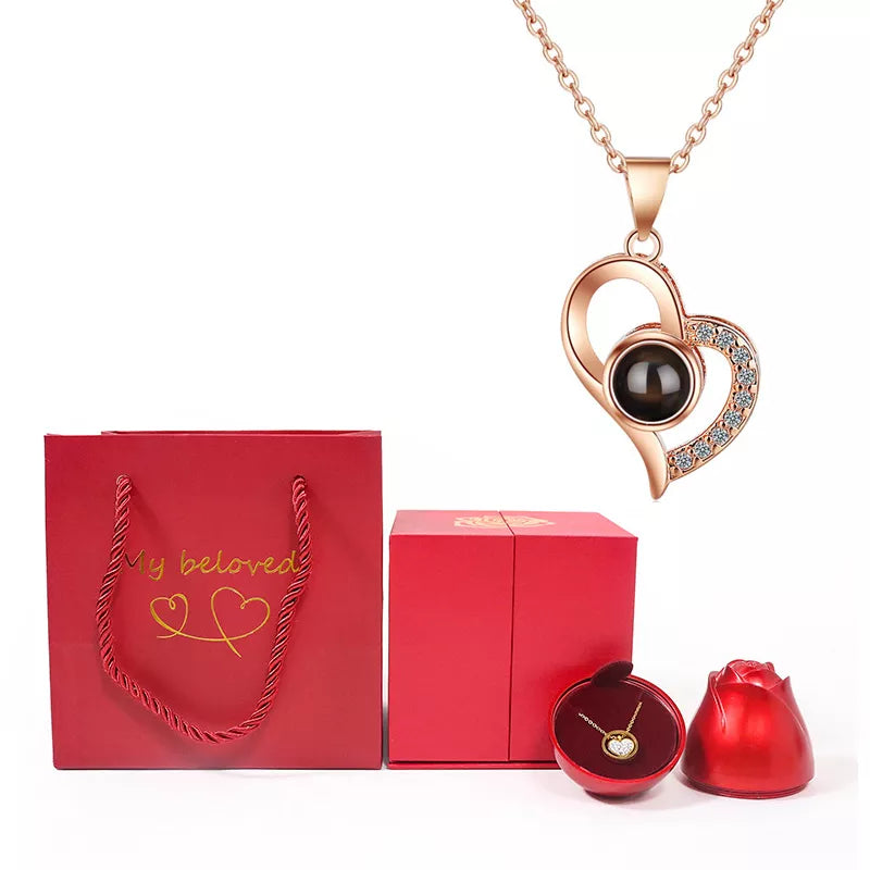 Coffret Collier "Je t'aime" 100 Langues