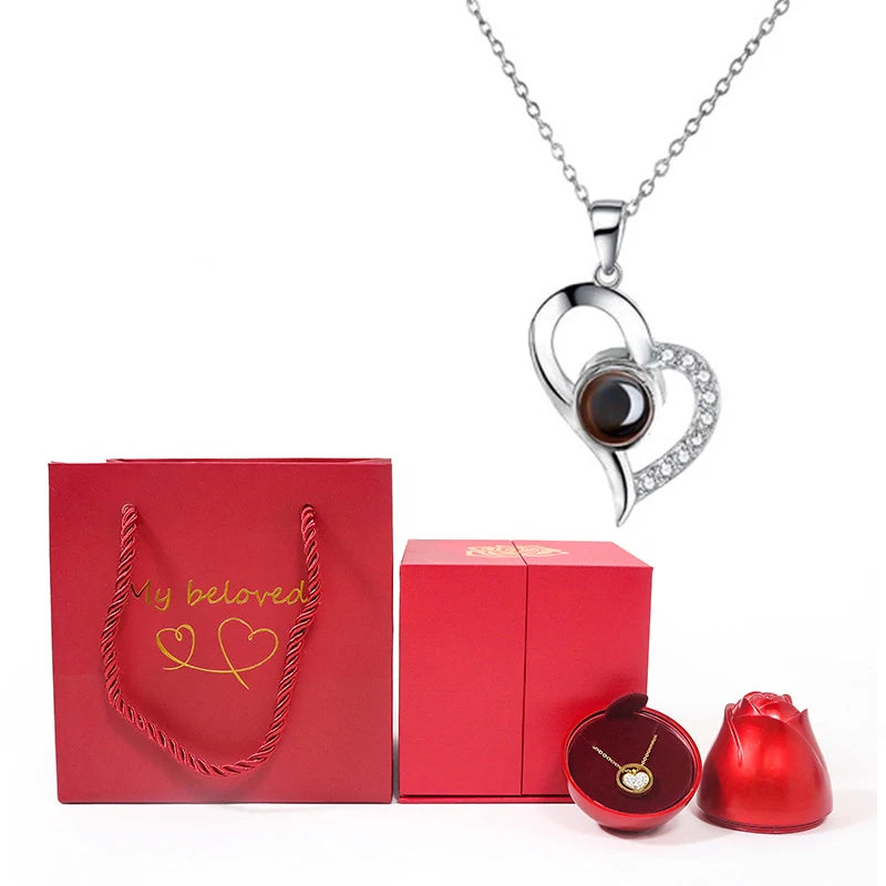 Coffret Collier "Je t'aime" 100 Langues